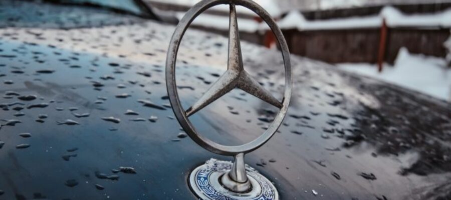 Stratégies_de_marketing_numérique_exceptionnelles_de_Mercedes_Benz